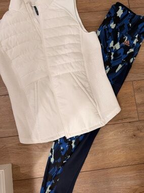 tek gear White Quilted Sleeveless Vest and pants 0060